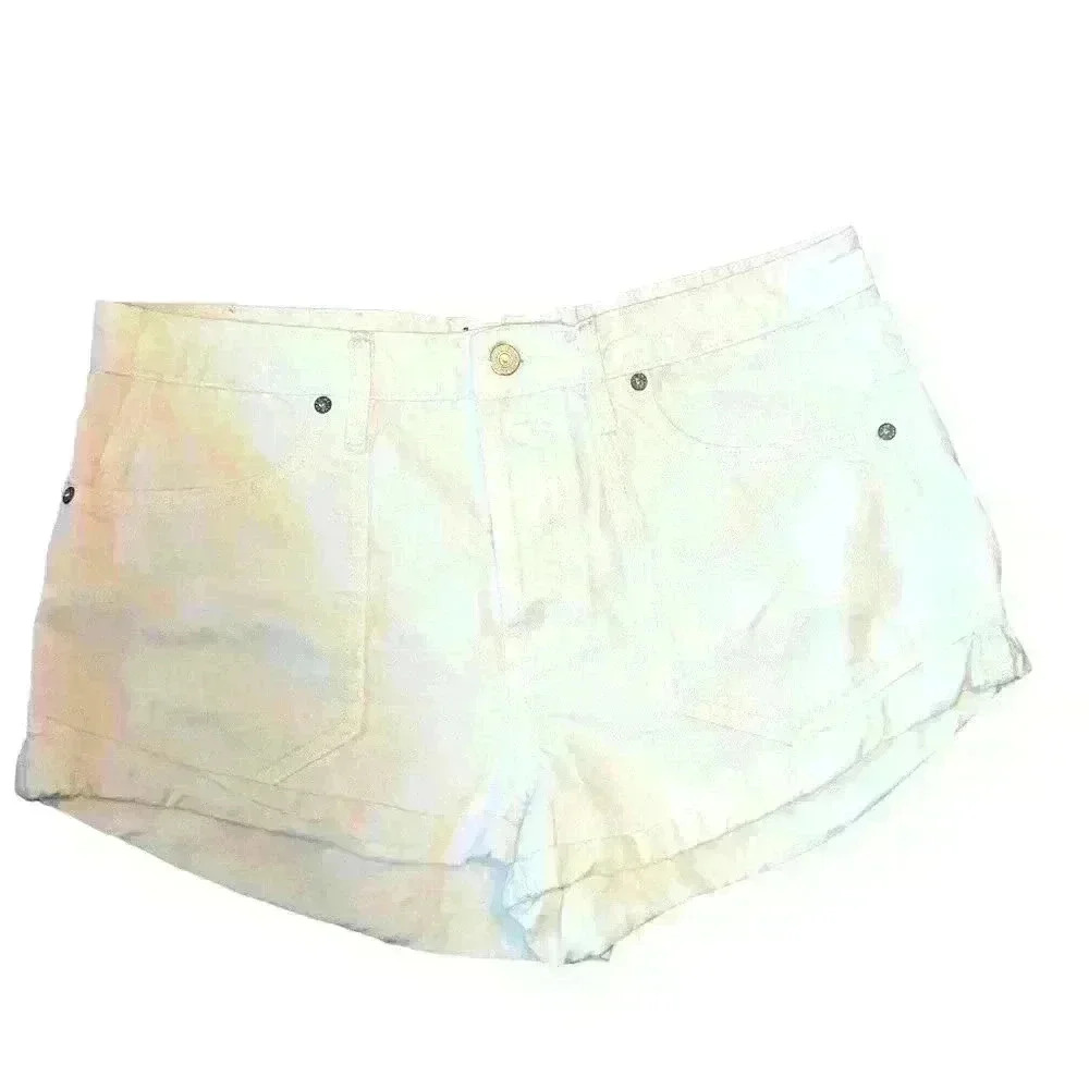 Black FRIDAY SALE!!! Women's White We The Free Shorts